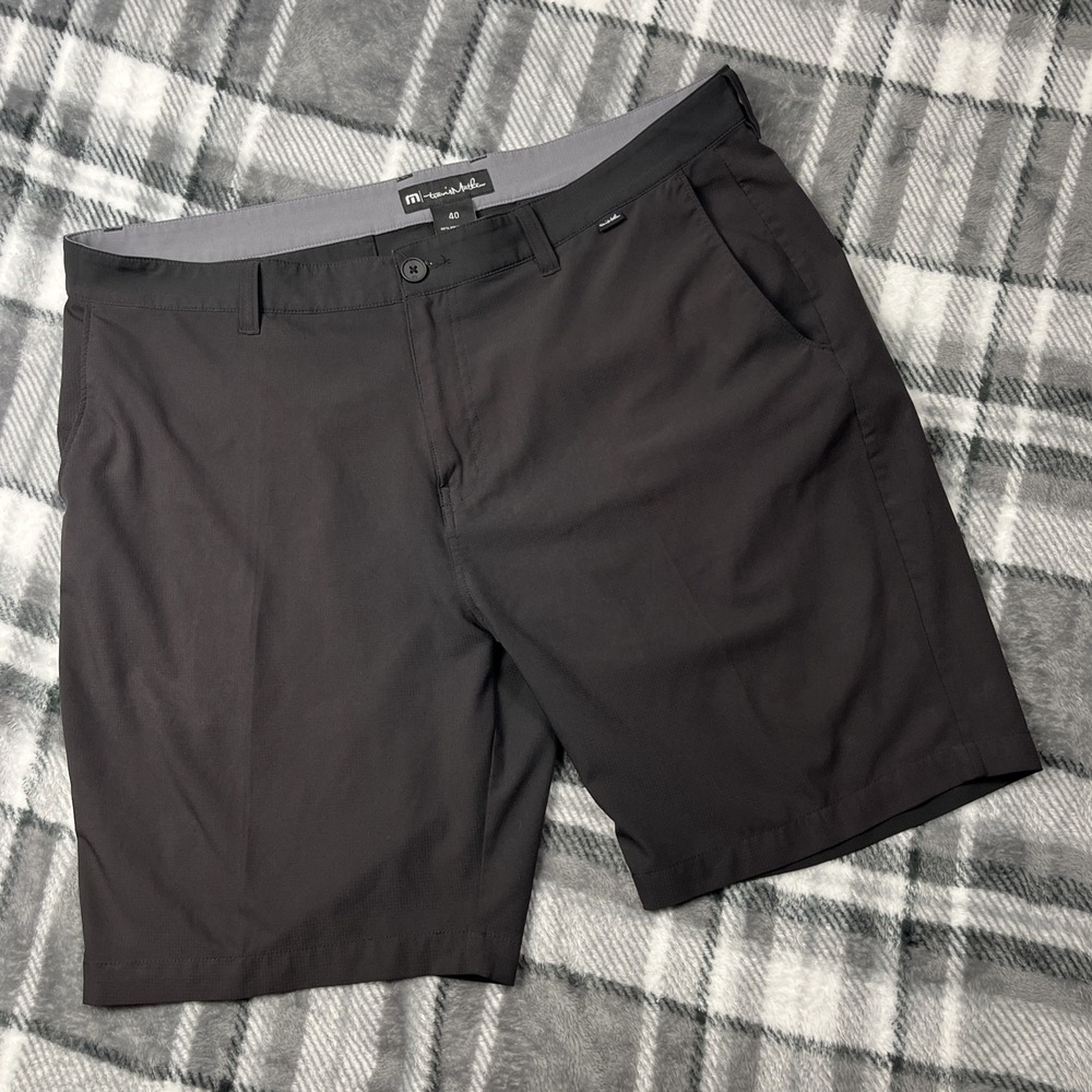 Travis Mathew Shorts Mens 40 Black Wanderlust Stretch Chino Golf Performance